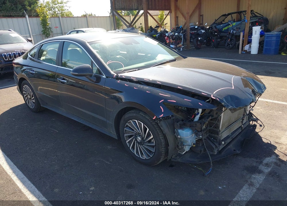 2023 HYUNDAI SONATA HYBRID SEL VIN: KMHL34JJXPA054182