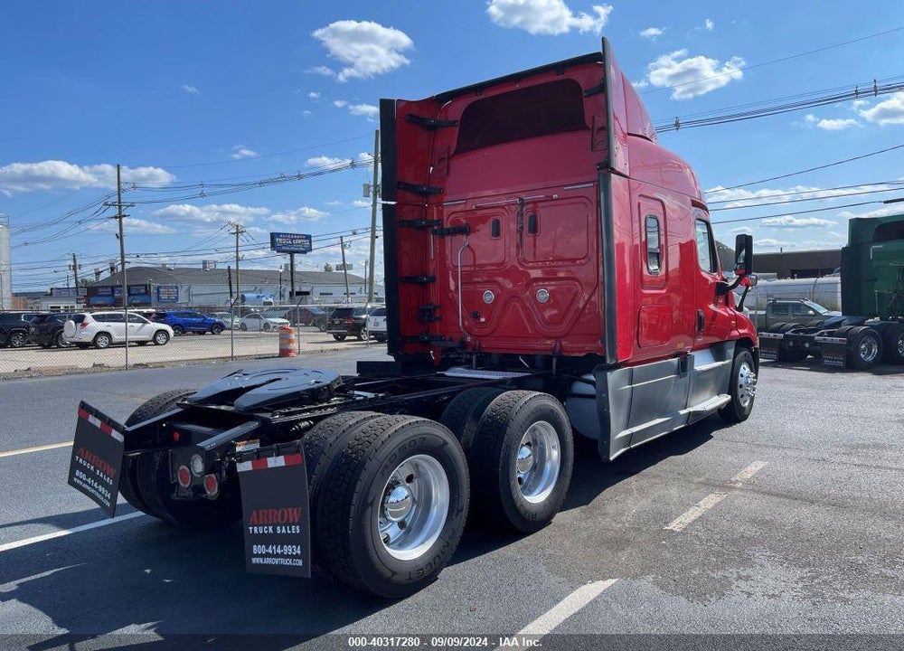2018 FREIGHTLINER CASCADIA 125 VIN: 3AKJGLDRXJSHW5145