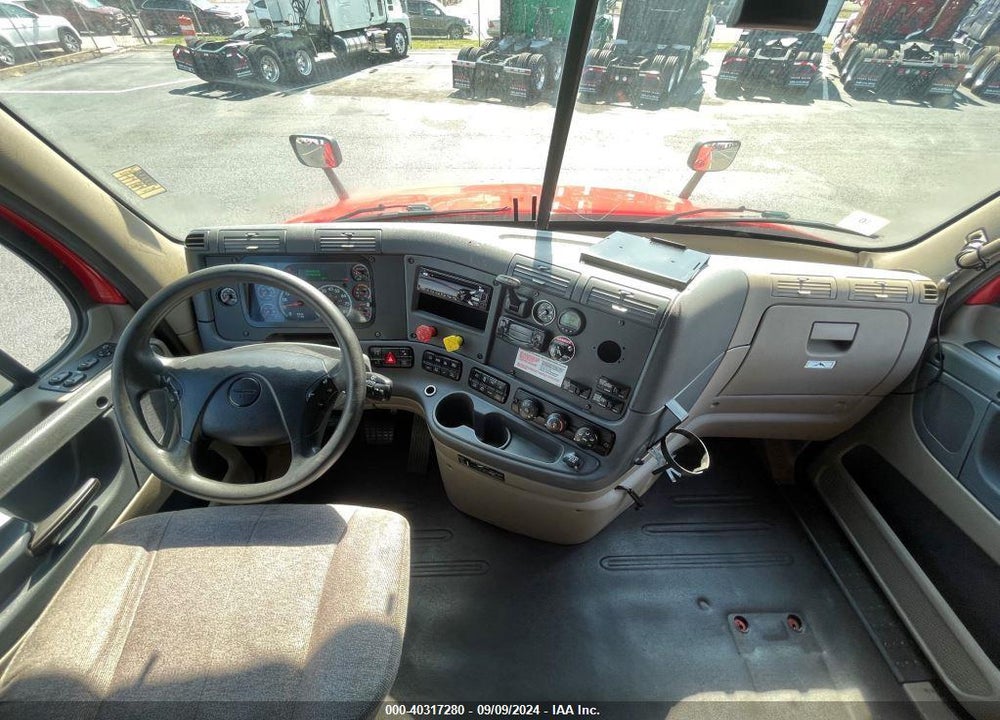 2018 FREIGHTLINER CASCADIA 125 VIN: 3AKJGLDRXJSHW5145