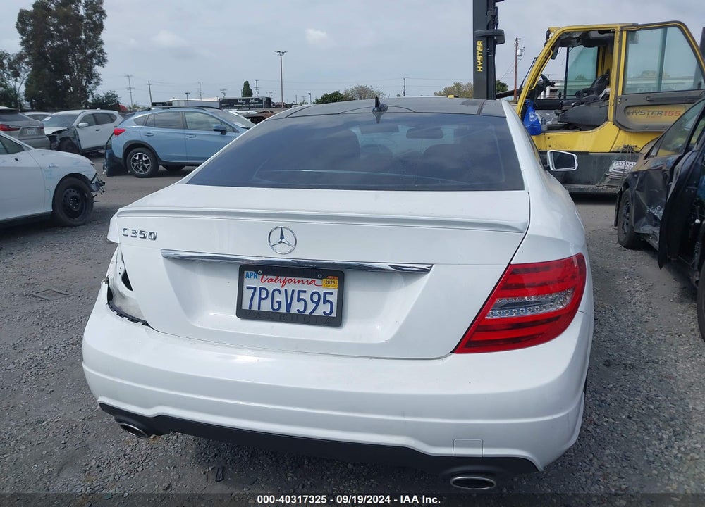 2015 MERCEDES-BENZ C 350 SPORT VIN: WDDGJ5HB1FG416160