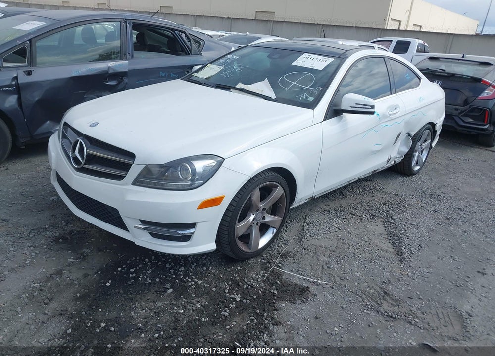 2015 MERCEDES-BENZ C 350 SPORT VIN: WDDGJ5HB1FG416160