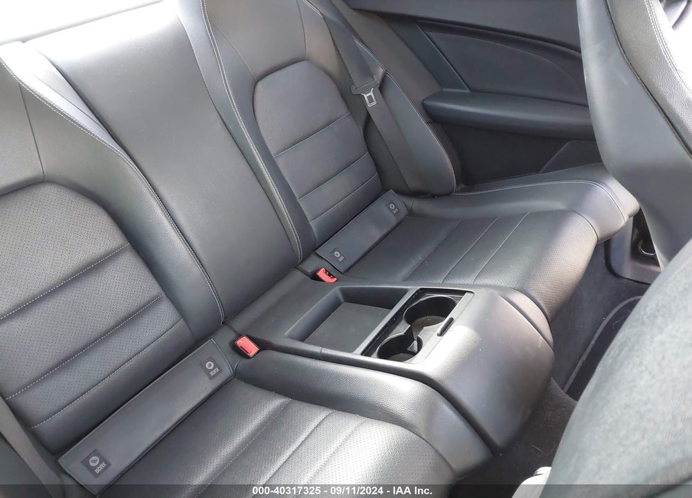 2015 MERCEDES-BENZ C 350 SPORT VIN: WDDGJ5HB1FG416160