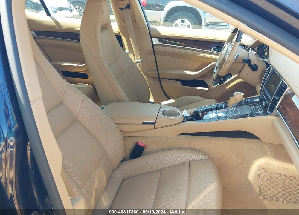 2014 PORSCHE PANAMERA 4S VIN: WP0AB2A78EL055517