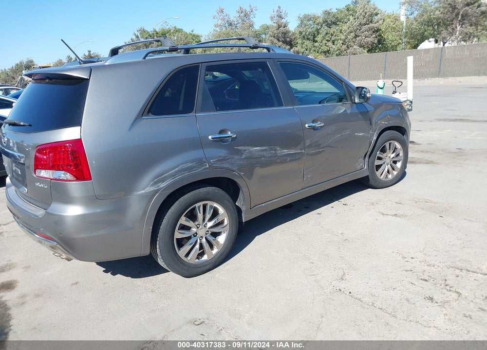 2012 KIA SORENTO SX V6 VIN: 5XYKW4A23CG253701