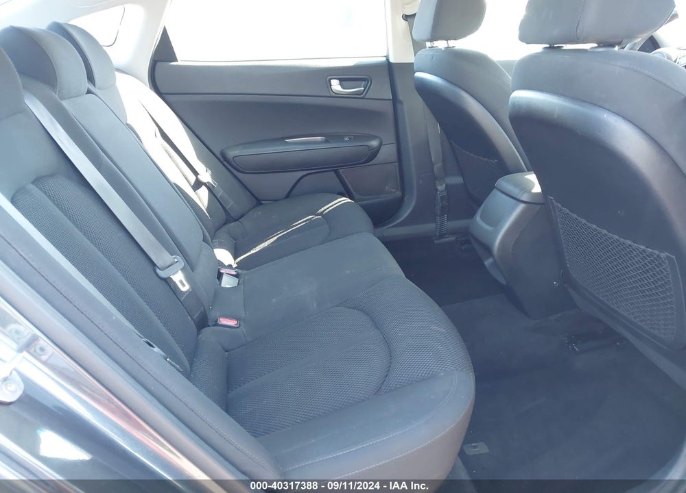 2020 KIA OPTIMA LX VIN: 5XXGT4L32LG422129