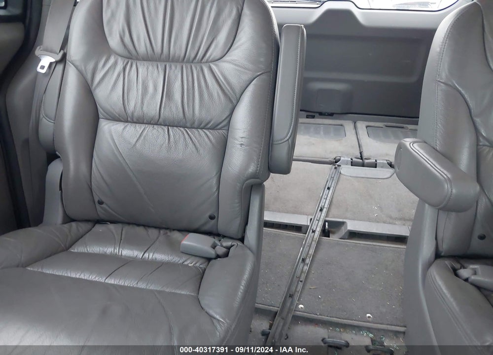 2009 HONDA ODYSSEY EX-L VIN: 5FNRL38749B029209