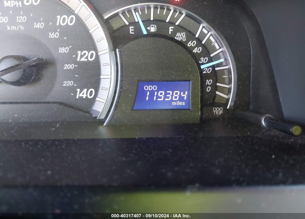 2014 TOYOTA CAMRY SE VIN: 4T1BF1FK3EU830585
