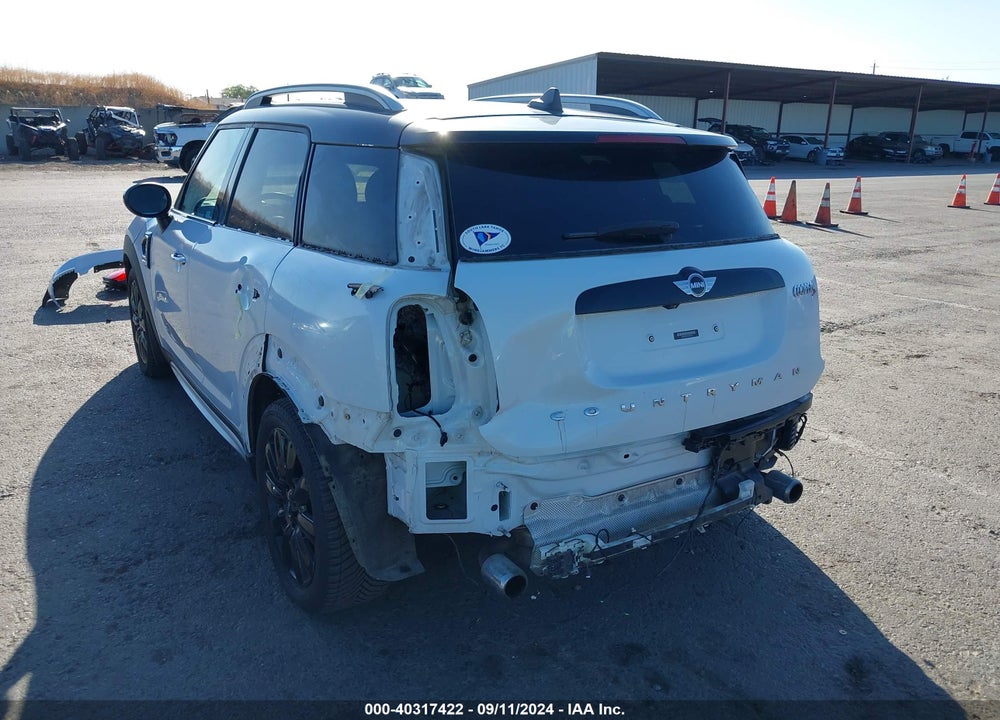 2017 MINI COUNTRYMAN COOPER S VIN: WMZYT5C37H3D81419
