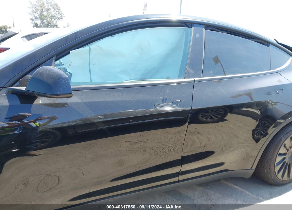 2021 TESLA MODEL Y LONG RANGE DUAL MOTOR ALL-WHEEL DRIVE VIN: 5YJYGAEE0MF299487