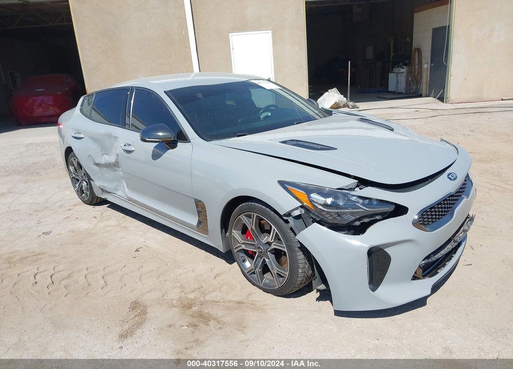 2018 KIA STINGER GT VIN: KNAE35LC1J6040275