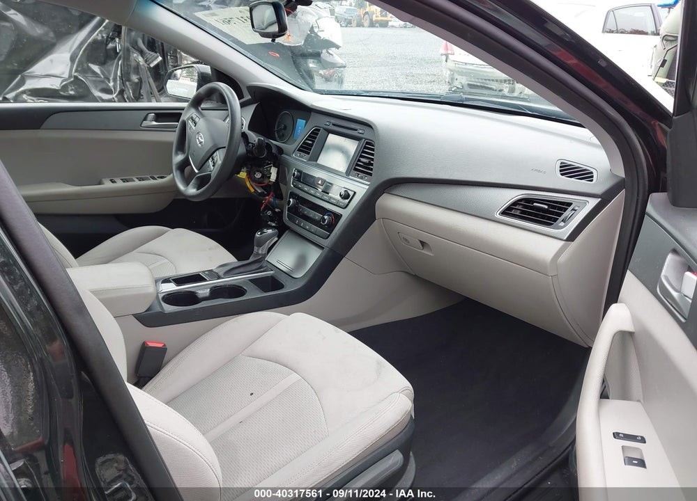 2017 HYUNDAI SONATA SE VIN: 5NPE24AF3HH445003