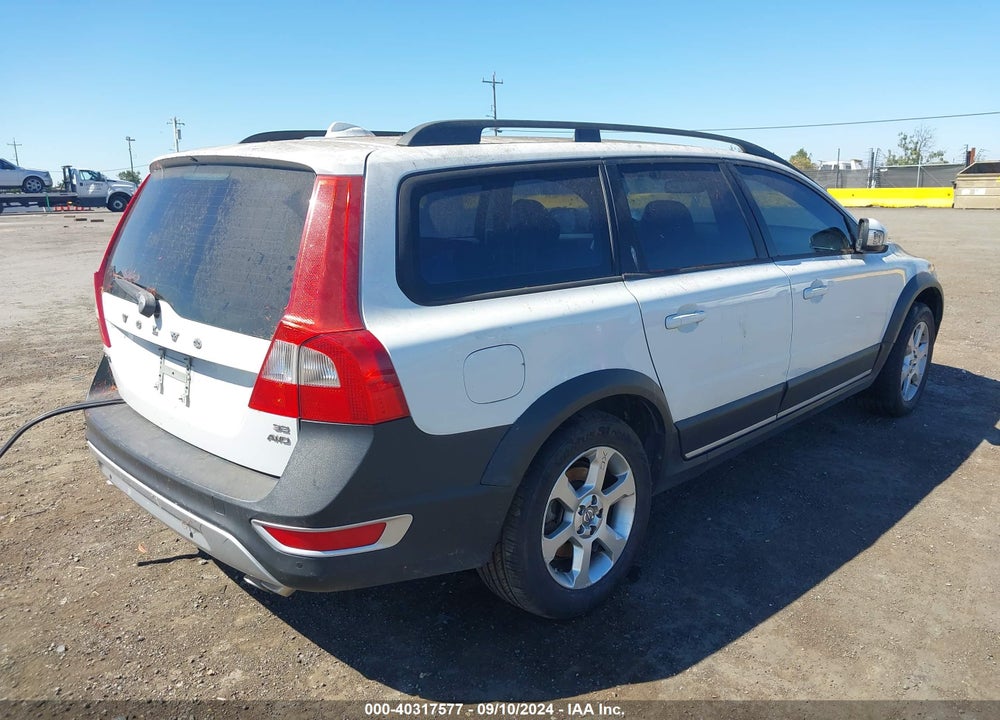 2008 VOLVO XC70 3.2 VIN: YV4BZ982881011730