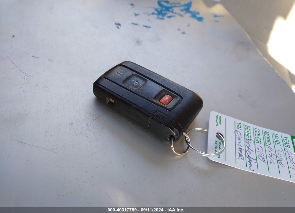 2007 TOYOTA PRIUS VIN: JTDKB20U677666380
