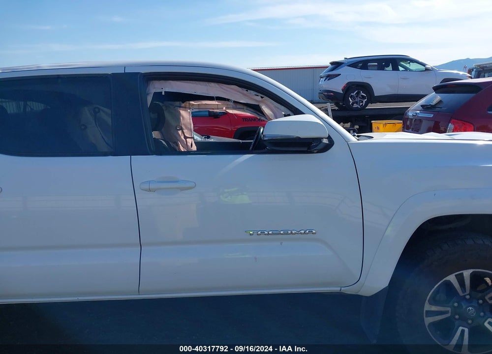 2017 TOYOTA TACOMA TRD SPORT VIN: 3TMCZ5AN8HM053239