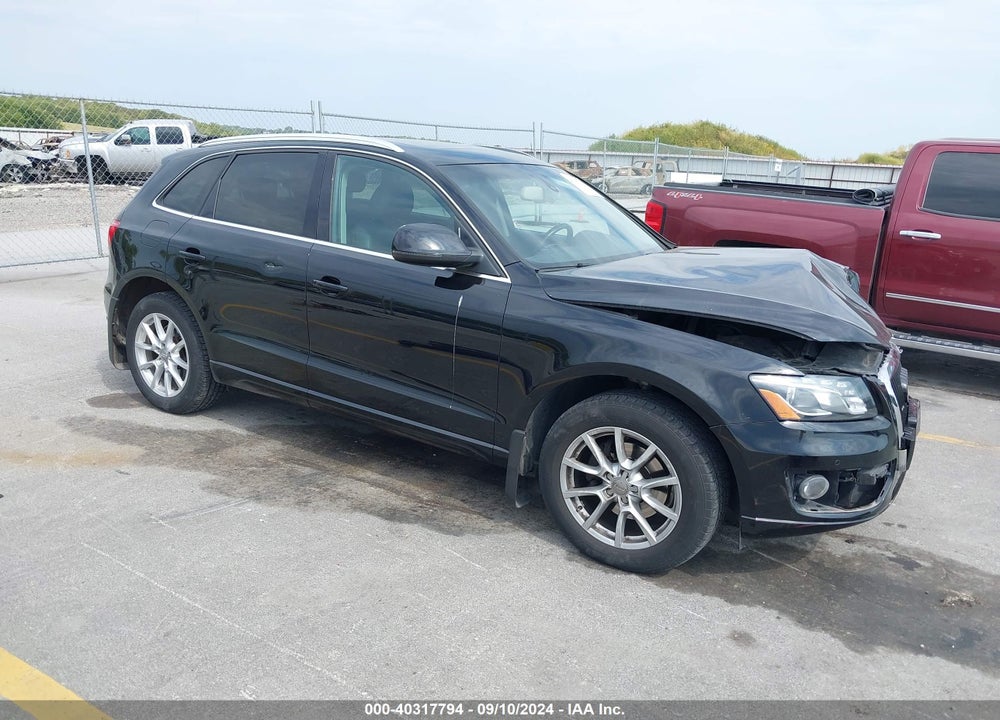 2010 AUDI Q5 3.2 PREMIUM VIN: WA1LKAFP8AA100077