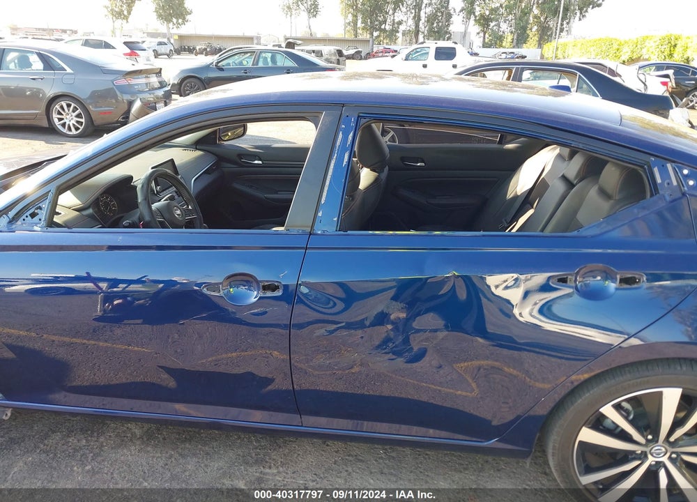 2022 NISSAN ALTIMA SR FWD VIN: 1N4BL4CV2NN412970