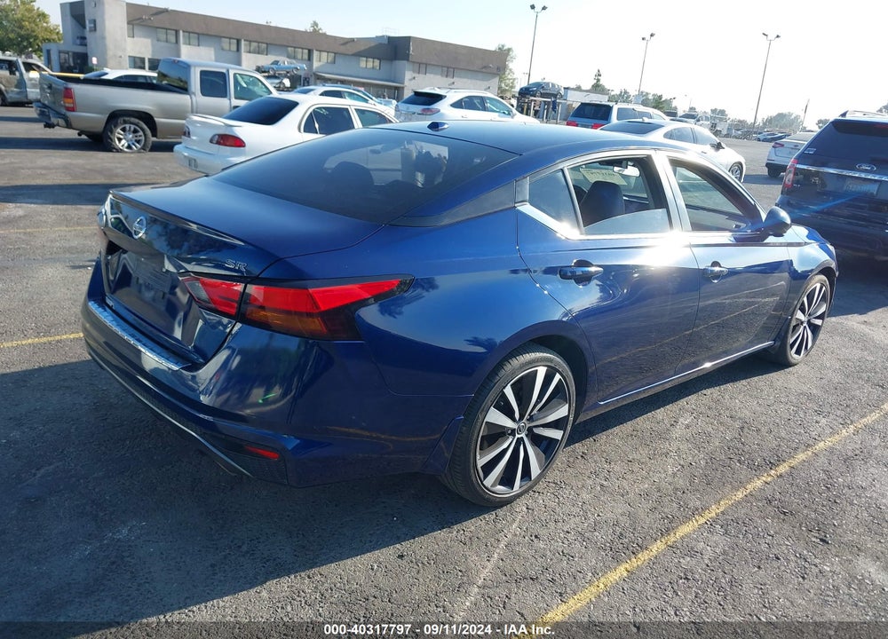 2022 NISSAN ALTIMA SR FWD VIN: 1N4BL4CV2NN412970