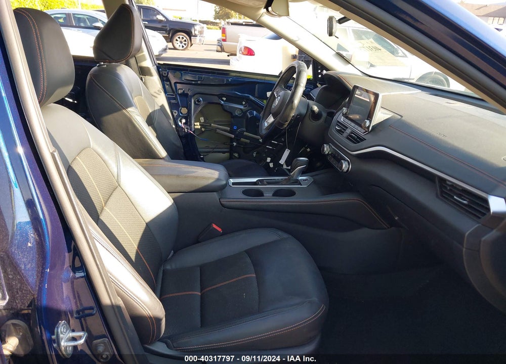 2022 NISSAN ALTIMA SR FWD VIN: 1N4BL4CV2NN412970