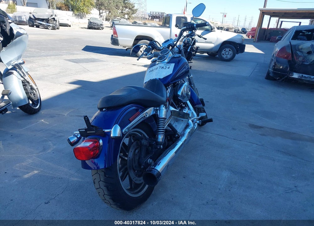 2006 HARLEY-DAVIDSON FXDLI VIN: 1HD1GN1156K308345