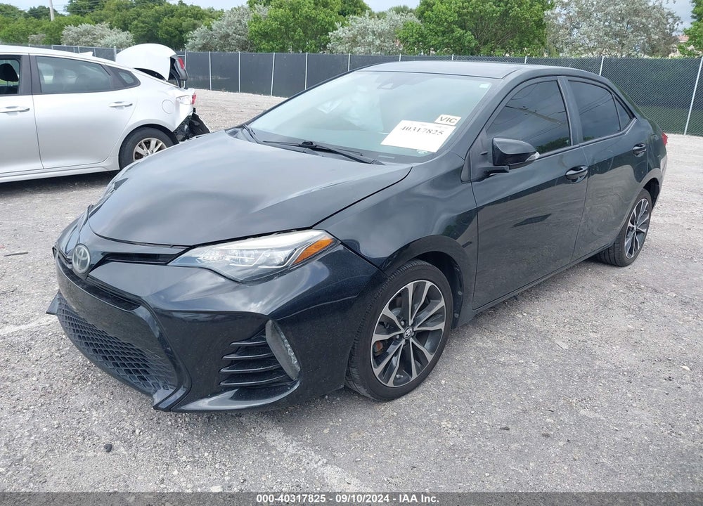 2017 TOYOTA COROLLA SE VIN: 5YFBURHE1HP651656