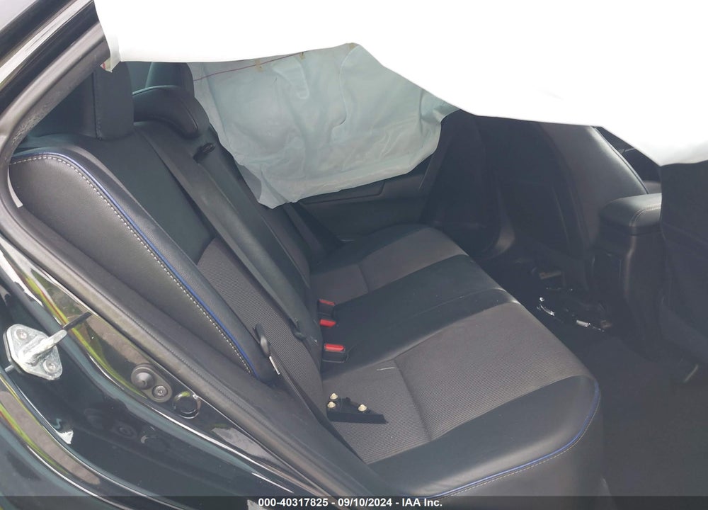 2017 TOYOTA COROLLA SE VIN: 5YFBURHE1HP651656