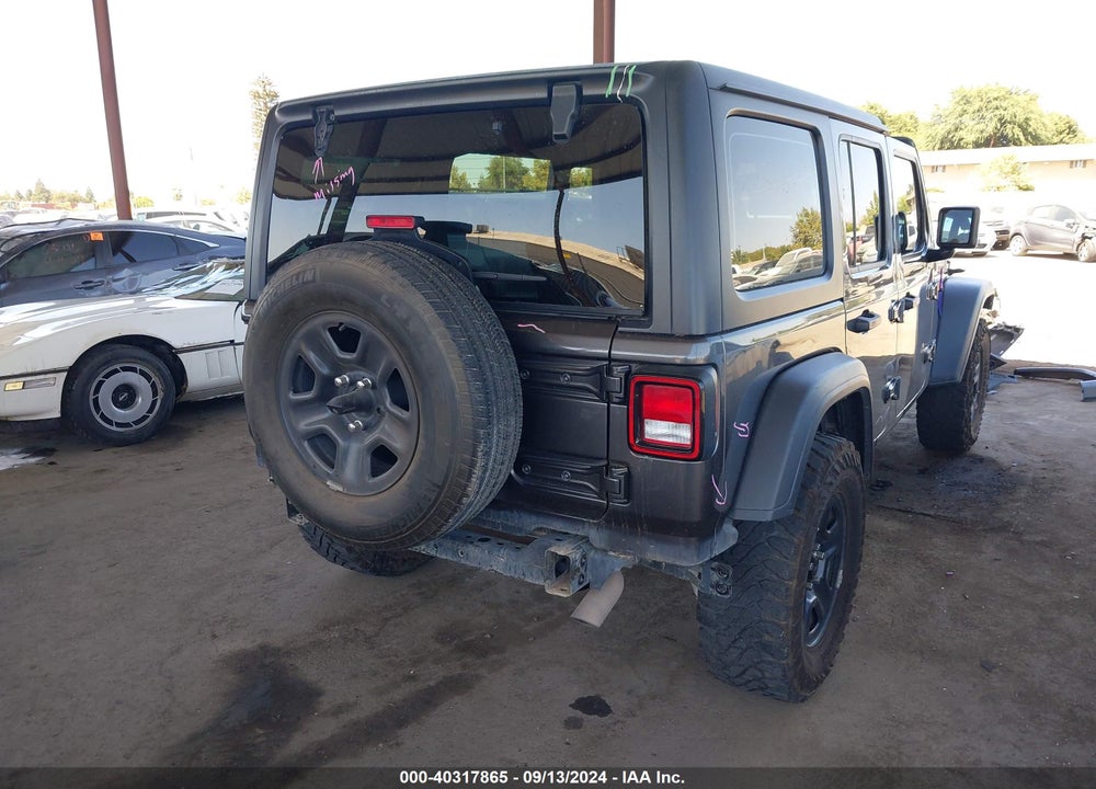2018 JEEP WRANGLER UNLIMITED SPORT 4X4 VIN: 1C4HJXDG6JW179353
