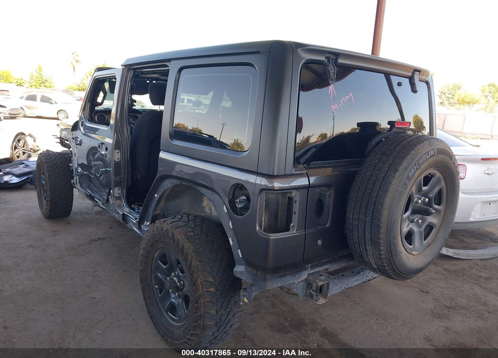 2018 JEEP WRANGLER UNLIMITED SPORT 4X4 VIN: 1C4HJXDG6JW179353