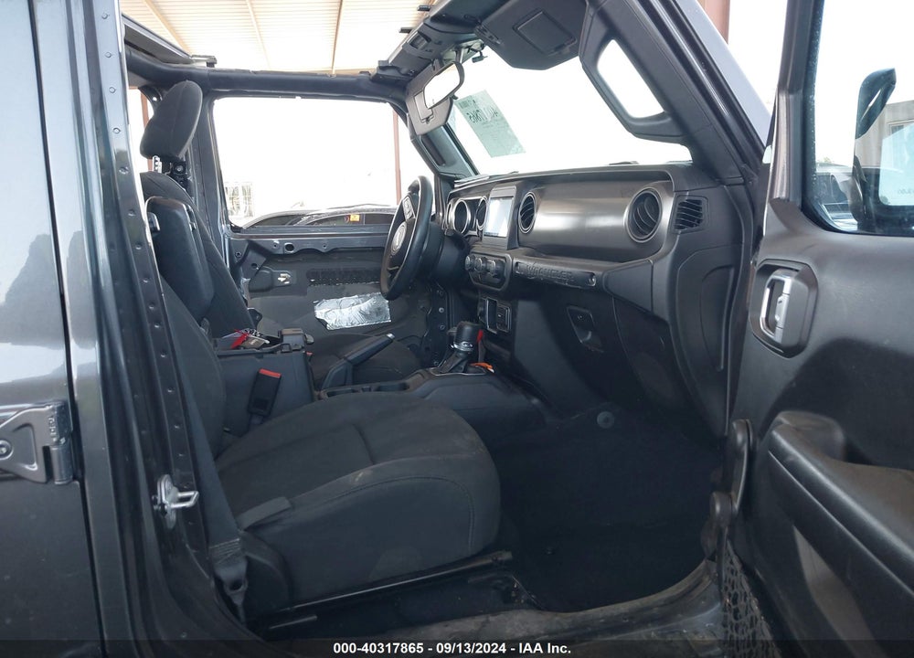 2018 JEEP WRANGLER UNLIMITED SPORT 4X4 VIN: 1C4HJXDG6JW179353