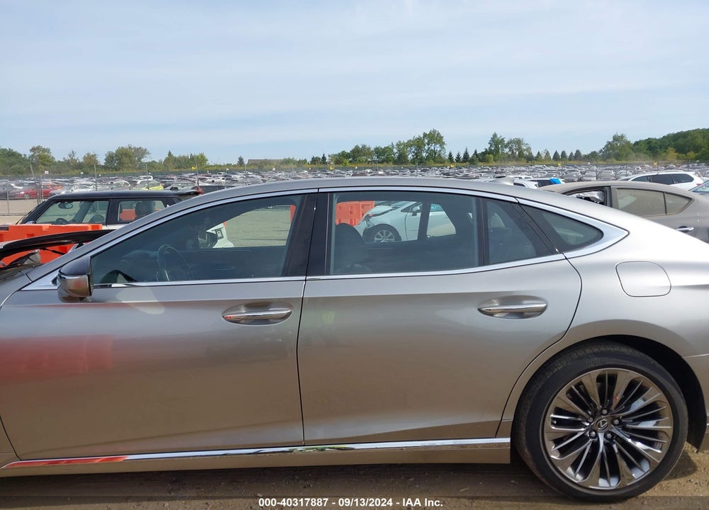 2018 LEXUS LS 500 VIN: JTHC51FF4J5004426
