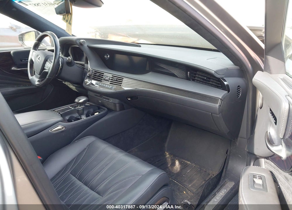 2018 LEXUS LS 500 VIN: JTHC51FF4J5004426