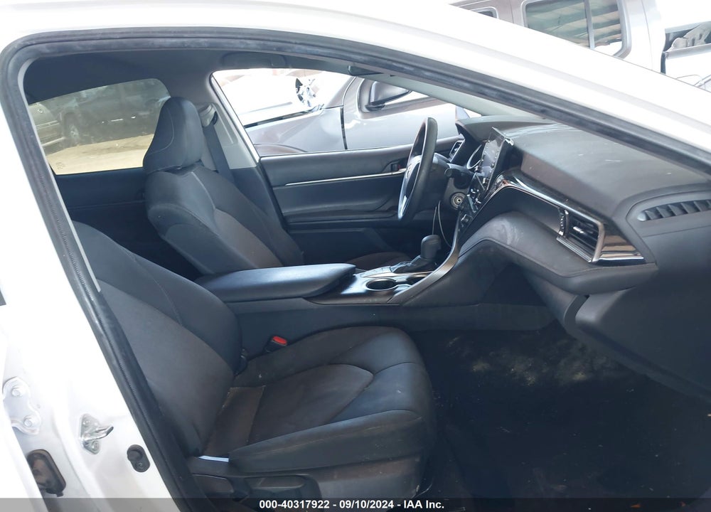 2022 TOYOTA CAMRY LE VIN: 4T1C11AK4NU640238