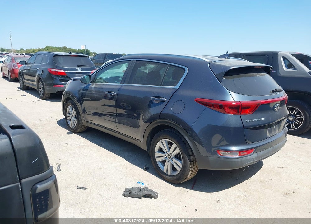 2019 KIA SPORTAGE LX VIN: KNDPM3AC7K7623462