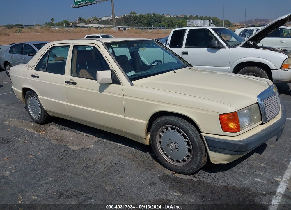 1991 MERCEDES-BENZ 190 E 2.6 VIN: WDBDA29D8MF838004
