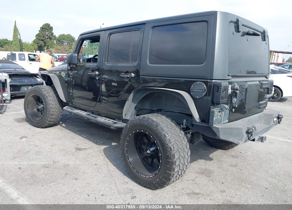 2018 JEEP WRANGLER JK UNLIMITED SPORT S 4X4 VIN: 1C4HJWDG3JL891640