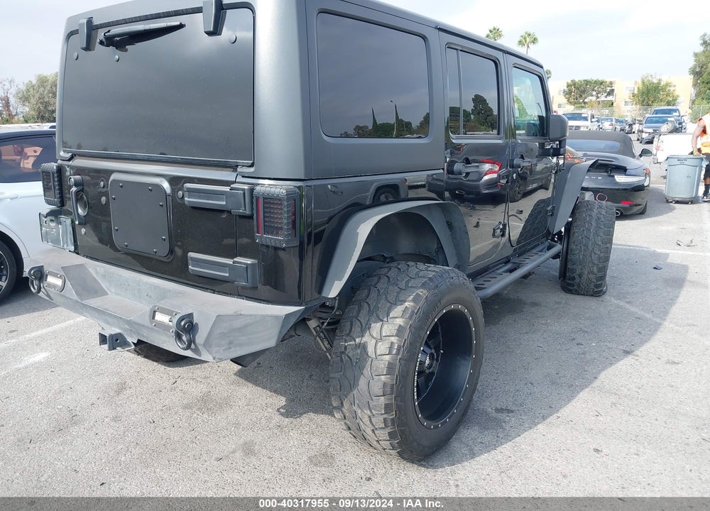 2018 JEEP WRANGLER JK UNLIMITED SPORT S 4X4 VIN: 1C4HJWDG3JL891640