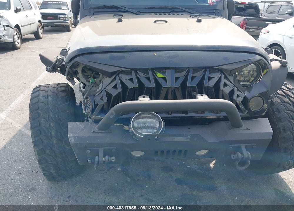 2018 JEEP WRANGLER JK UNLIMITED SPORT S 4X4 VIN: 1C4HJWDG3JL891640