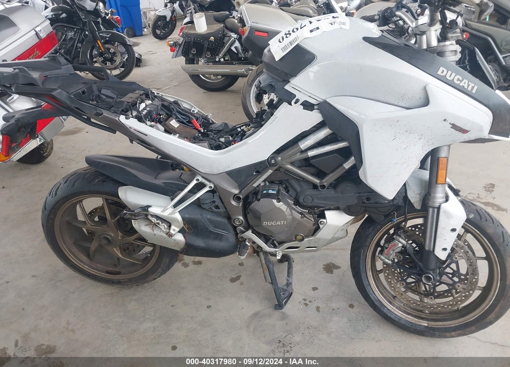 2018 DUCATI MULTISTRADA 1260/1260 S/1260 S DLAIR/1260 PIKES PEAK VIN: ZDMAAEKW8JB000323