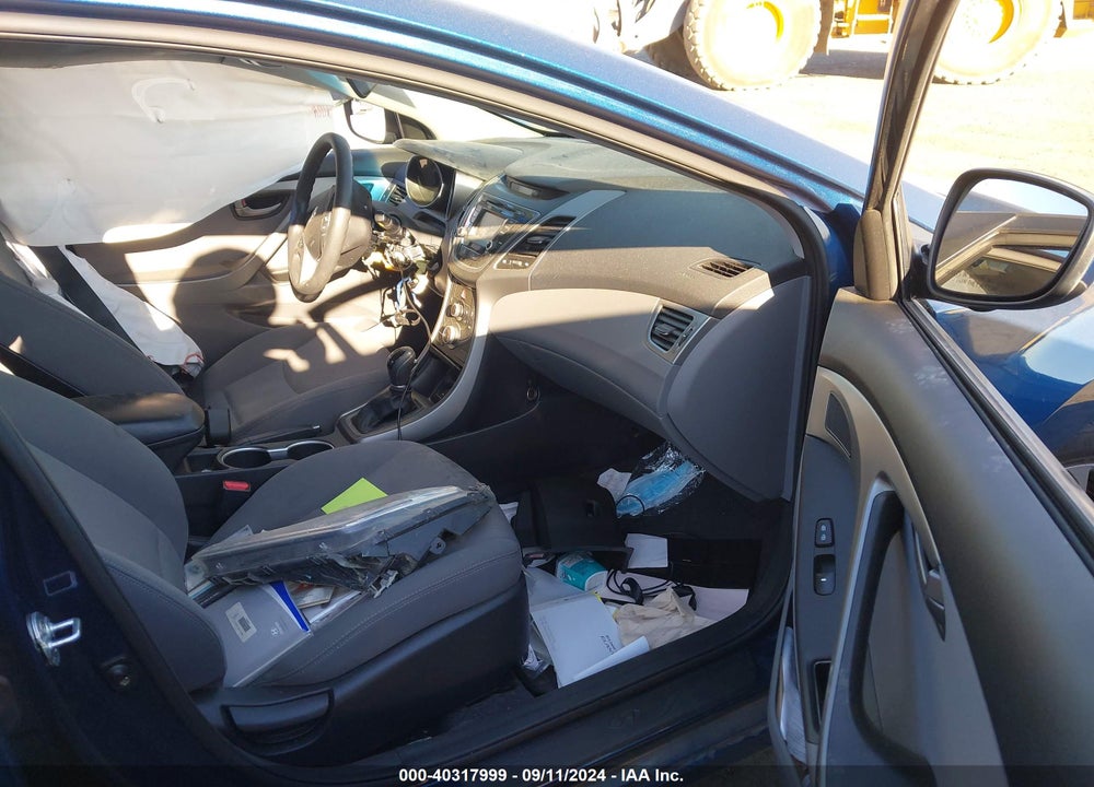 2015 HYUNDAI ELANTRA SE VIN: KMHDH4AE0FU321416