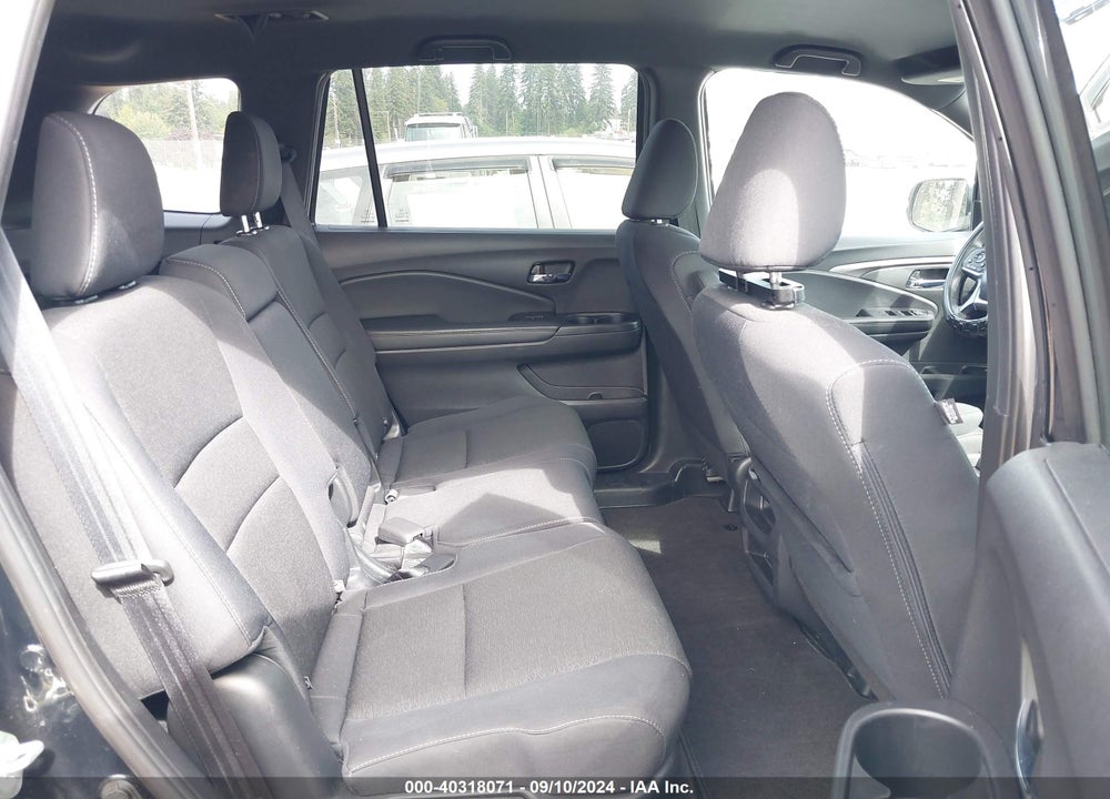 2019 HONDA PASSPORT SPORT VIN: 5FNYF8H21KB020753