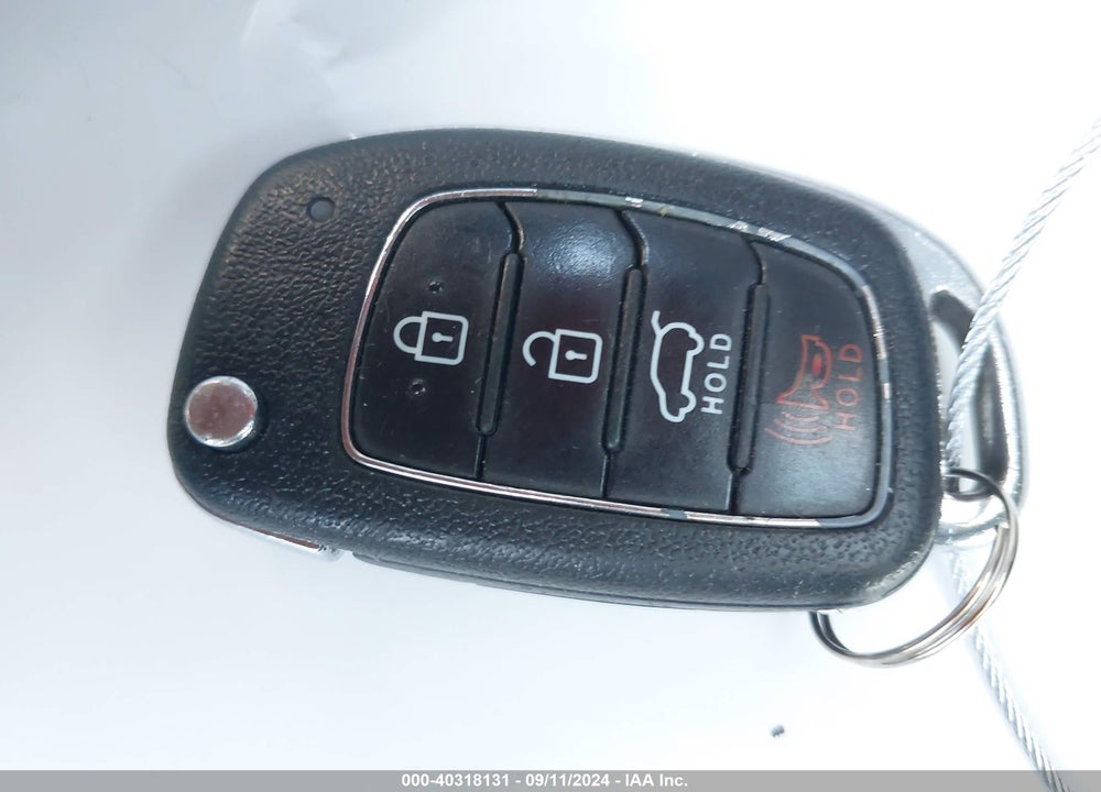 2017 HYUNDAI TUCSON SE VIN: KM8J23A45HU461566