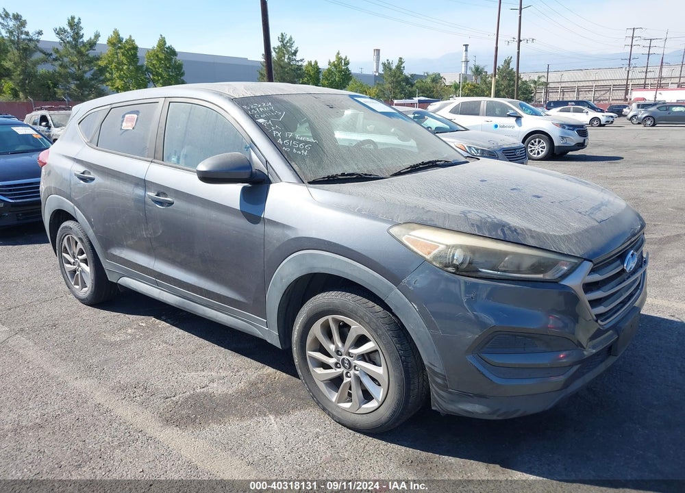 2017 HYUNDAI TUCSON SE VIN: KM8J23A45HU461566