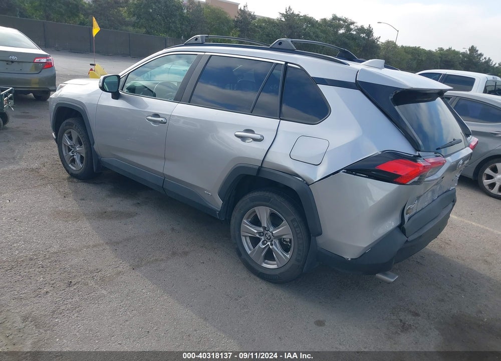 2022 TOYOTA RAV4 HYBRID XLE VIN: 4T3RWRFVXNU076101