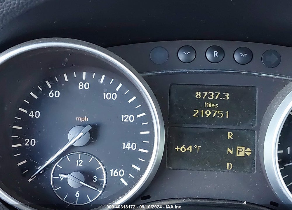 2008 MERCEDES-BENZ GL 450 4MATIC VIN: 4JGBF71E48A357449