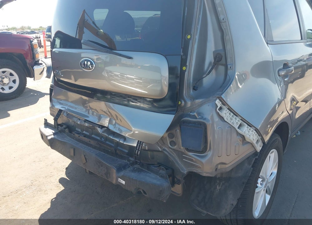 2015 KIA SOUL VIN: KNDJN2A28F7231682