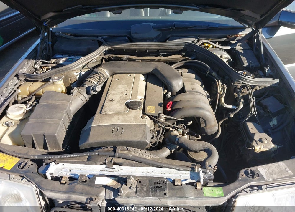 1994 MERCEDES-BENZ E 320 VIN: WDBEA32E3RC061771