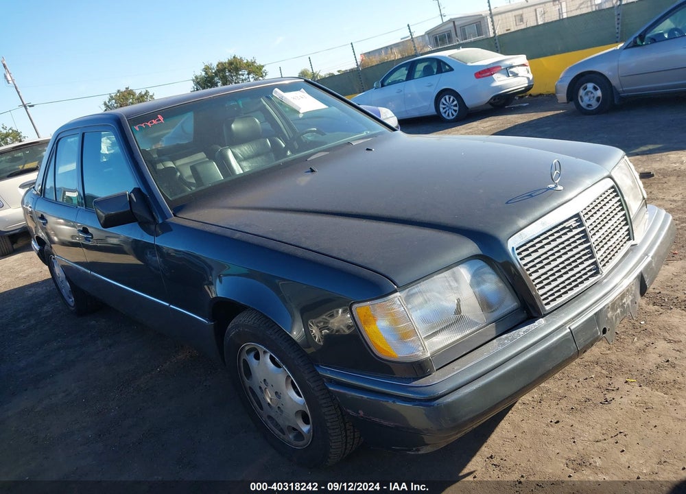 1994 MERCEDES-BENZ E 320 VIN: WDBEA32E3RC061771