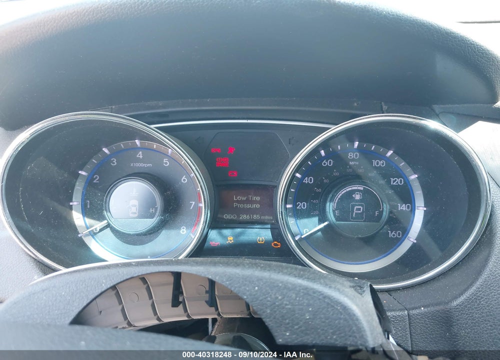 2013 HYUNDAI SONATA GLS VIN: 5NPEB4AC1DH728371