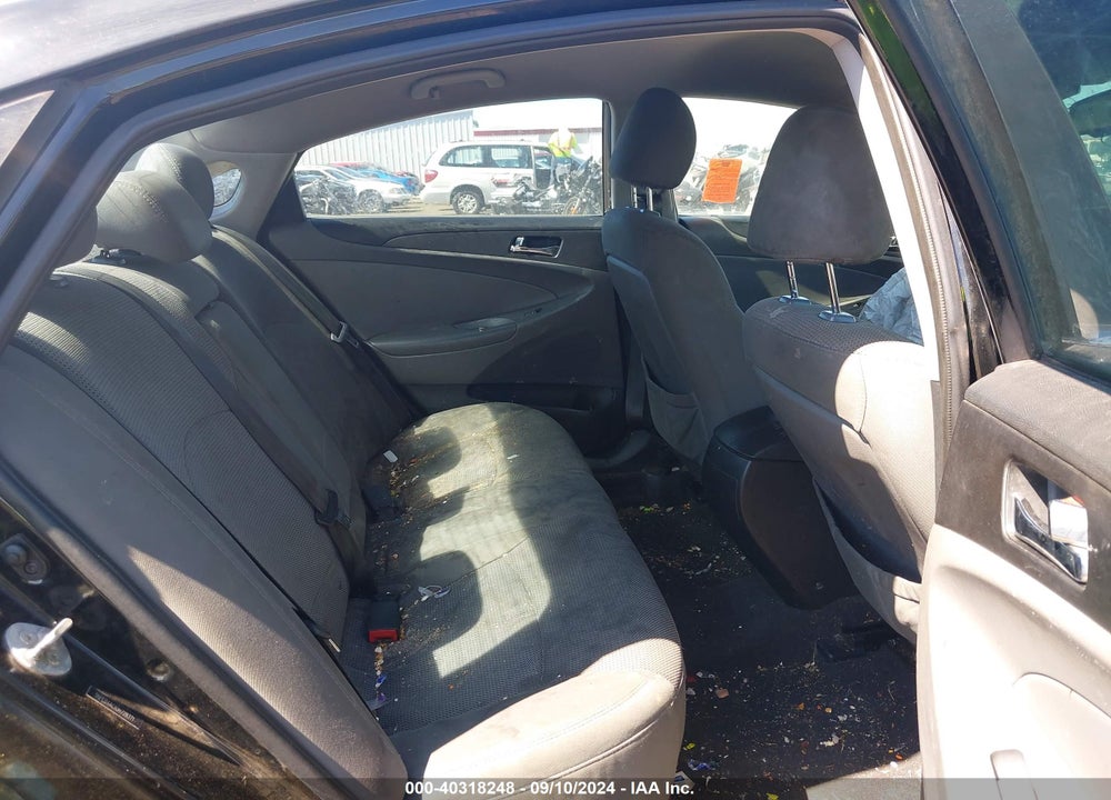 2013 HYUNDAI SONATA GLS VIN: 5NPEB4AC1DH728371