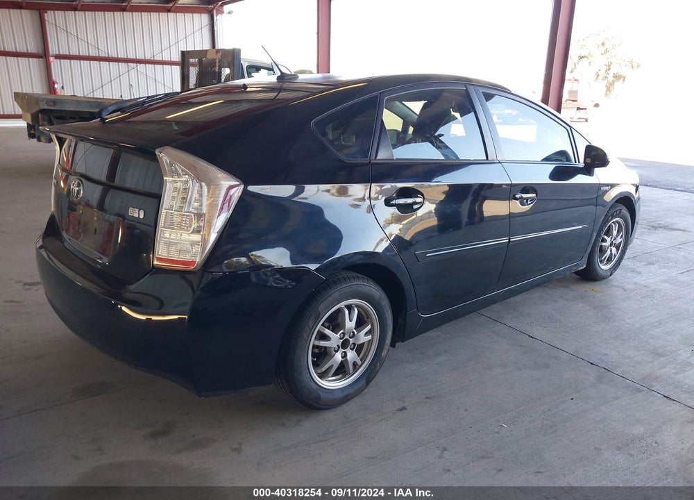 2011 TOYOTA PRIUS TWO VIN: JTDKN3DU2B1419666