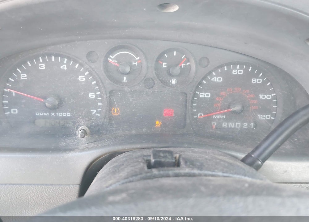 2010 FORD RANGER XL/XLT VIN: 1FTKR1AD1APA01883